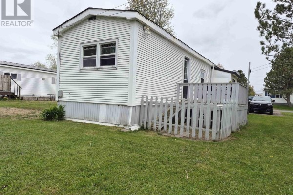 10 Bayview Drive, Amherst, NS, photo 2
