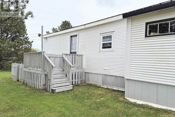 10 Bayview Drive, Amherst, NS, photo 3