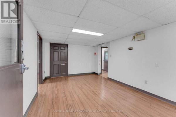 10 Binnington Court, Kingston, ON, photo 3