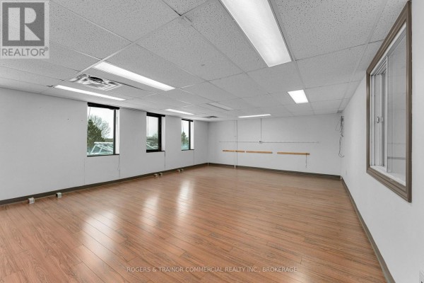 10 Binnington Court, Kingston, ON K7M8S3 Photo 5
