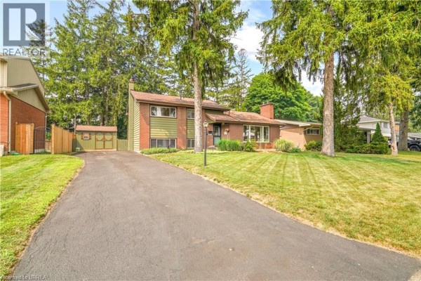10 Brier Crescent, Brantford, ON, photo 2