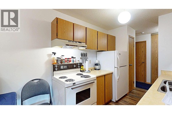 Primary Bedroom - 10 Cariboo Drive Unit# 408, Elkford, BC V0B1H0 Photo 4