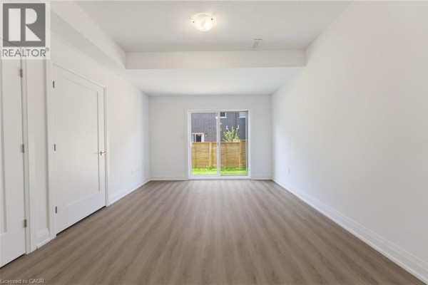 10 Clear Valley Lane, Mount Hope, ON, photo 3