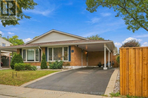 2pc Bathroom - 10 Courtland Avenue, Hamilton, ON L9C5Z2 Photo 2