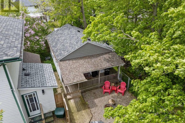 10 Crescent Park, Norfolk, ON N0A1N0 Photo 2