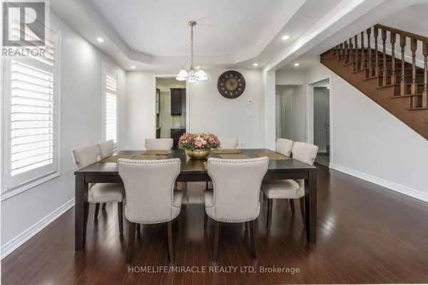Dining room - 10 Danfield Court, Brampton, ON L6Y2X9 Photo 4