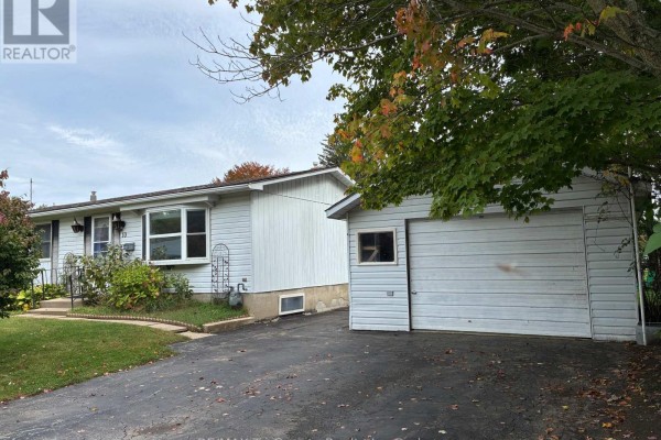 Kitchen - 10 Elizabeth Street, Bayham, ON N0J1T0 Photo 3