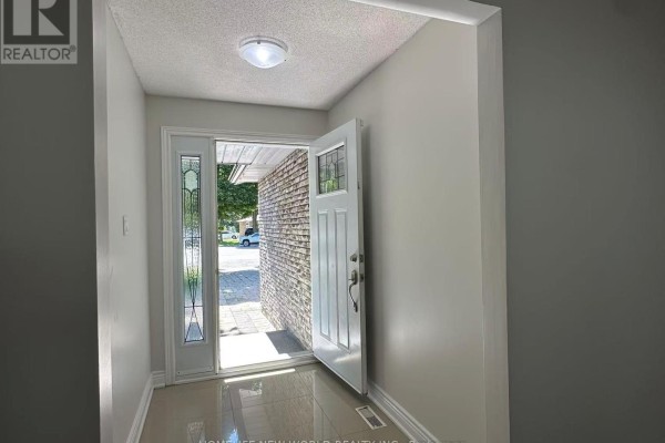 10 Epping Court, Markham, ON, photo 3