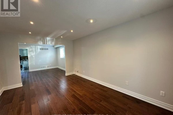 Dining room - 10 Epping Court, Markham, ON L3R3H1 Photo 5