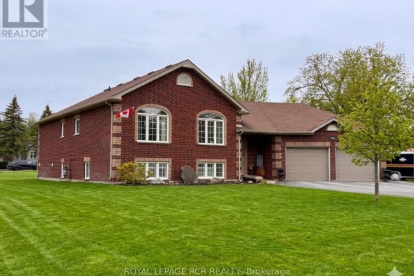 10 Fisher Drive, Adjala Tosorontio, ON, photo 2