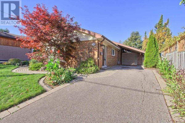 10 Harefield Drive, Toronto