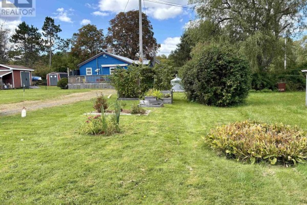 Eat in kitchen - 10 Herbert Road Road, Western Shore, NS B0J3M0 Photo 2