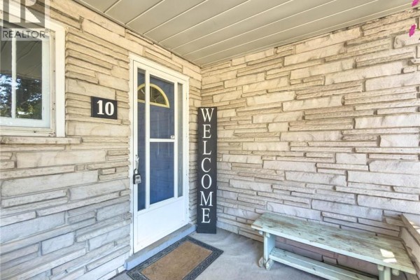 3pc Bathroom - 10 Hillcrest Street W, Teeswater, ON N0G2S0 Photo 3