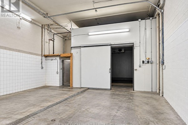 10 Jenet Avenue, Toronto, ON M6H1R4 Photo 3