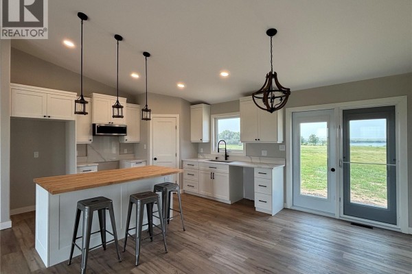 10 Jesse Bay, Last Mountain Lake, SK, photo 3
