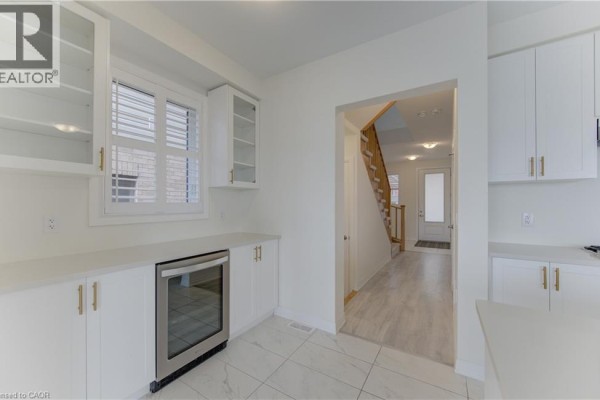 5pc Bathroom - 10 Mildred Gillies Street, Ayr, ON N0B1E0 Photo 4