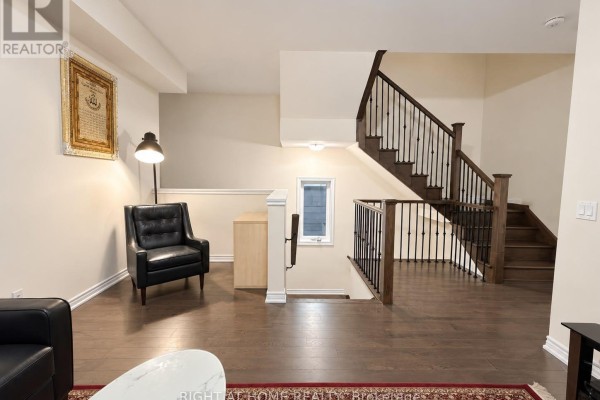 10 Morrison Crescent, Whitby, ON L1P0P4 Photo 4