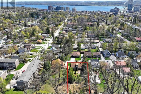 10 North Street, Barrie, ON L4M2R9 Photo 4