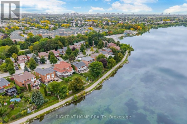 10 Piccolo Wood, Brampton, ON L6S5C4 Photo 3