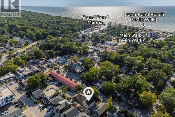 10 Queens Avenue, Grand Bend, ON, photo 3