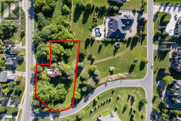 16 Charles Cooper Court, Vaughan, ON L0J1C0 Photo 3