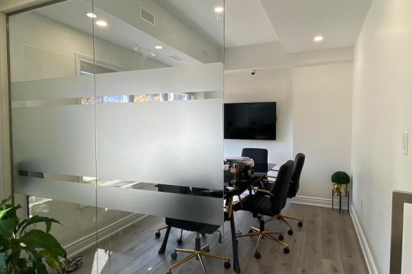 10 Sky Harbour Drive, Brampton, ON L6Y0V7 Photo 2