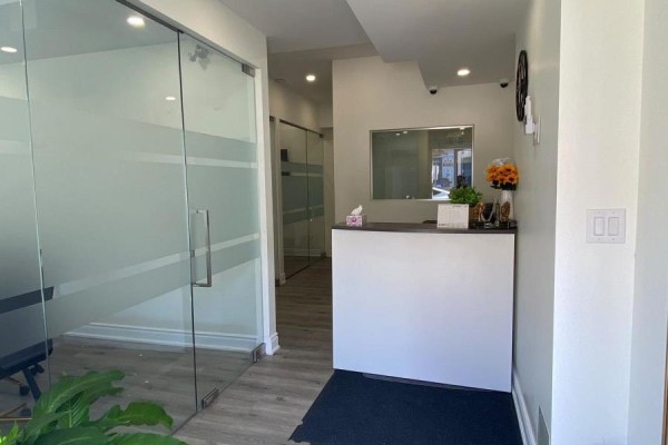 10 Sky Harbour Drive, Brampton, ON L6Y0V7 Photo 3