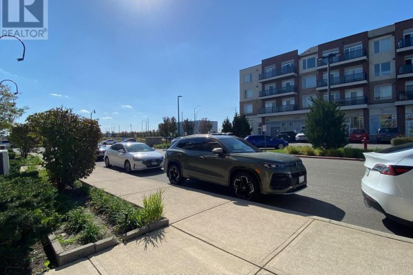 10 Sky Harbour Drive, Brampton, ON L6Y0V7 Photo 4