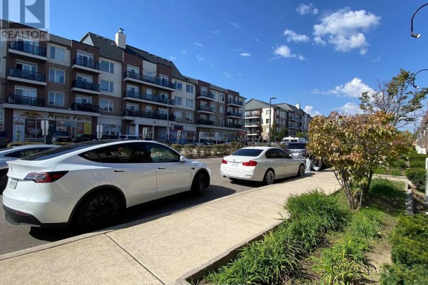 10 Sky Harbour Drive, Brampton, ON L6Y0V7 Photo 5