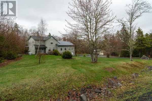 10 Sylvania Terrace, Hammonds Plains, NS, photo 2