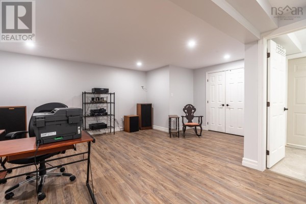 Foyer - 10 Sylvania Terrace, Hammonds Plains, NS B3Z1J1 Photo 5