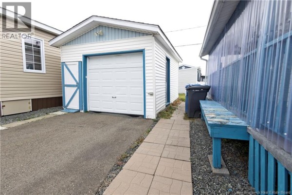 Kitchen - 10 Terrace Park, Grand Sault/grand Falls, NB E3Z1B3 Photo 4