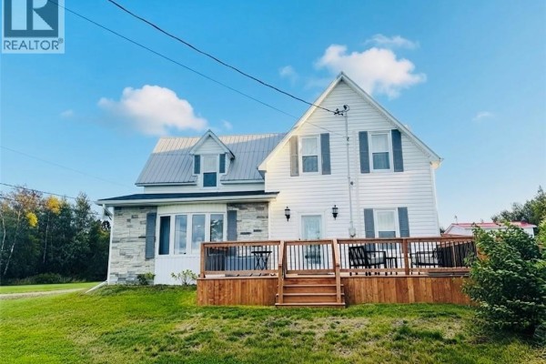10 Thibodeau Lane, Baie Sainte Anne