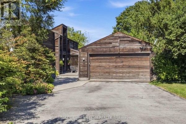10 Vergorda Circle, St  Catharines, ON, photo 3