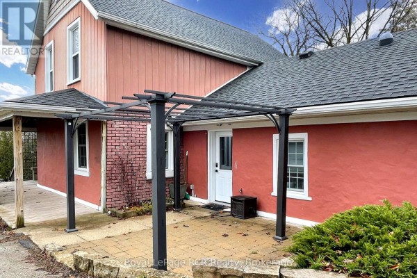 10 Walker Street, Brockton, ON, photo 3