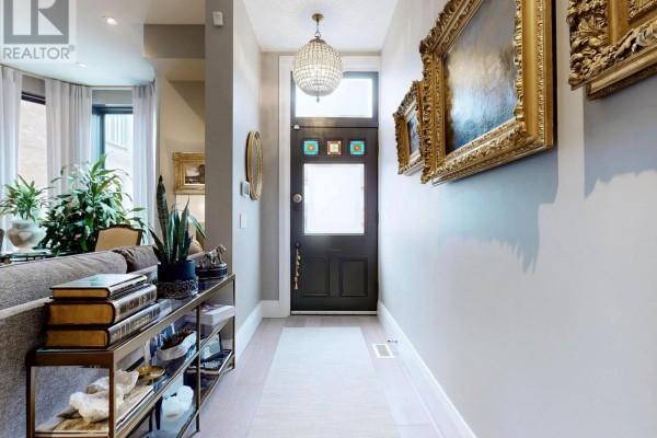 10 Webster Avenue, Toronto, ON, photo 2