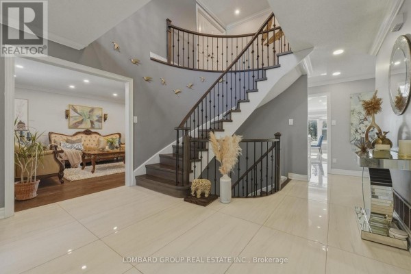 10 Whitmore Court, Brampton, ON, photo 3