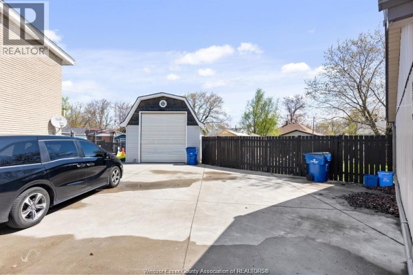 Utility room - 10.5 Vanier, Tilbury, ON N0P2L0 Photo 3