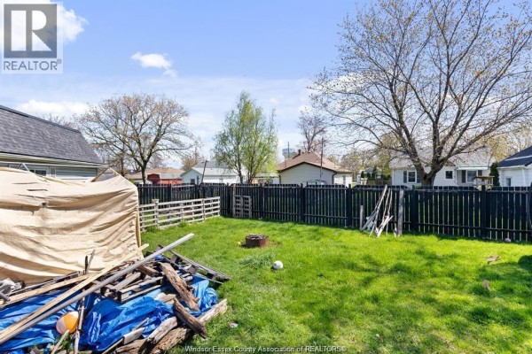 Laundry room - 10.5 Vanier, Tilbury, ON N0P2L0 Photo 4