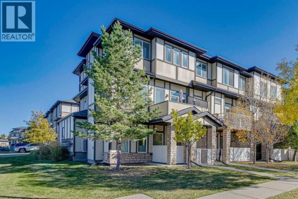 Dining room - 100, 50 Westland Road, Okotoks, AB T1S2G4 Photo 2