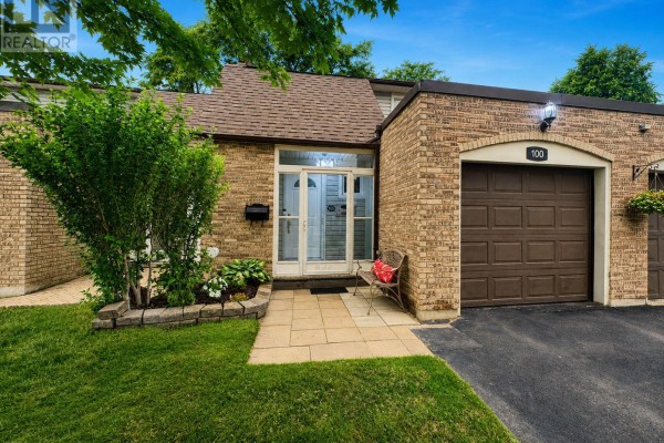 100 - 2440 Bromsgrove Road, Mississauga, ON, photo 2