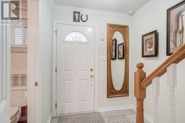 Primary Bedroom - 100 - 2440 Bromsgrove Road, Mississauga, ON L5J4J7 Photo 4
