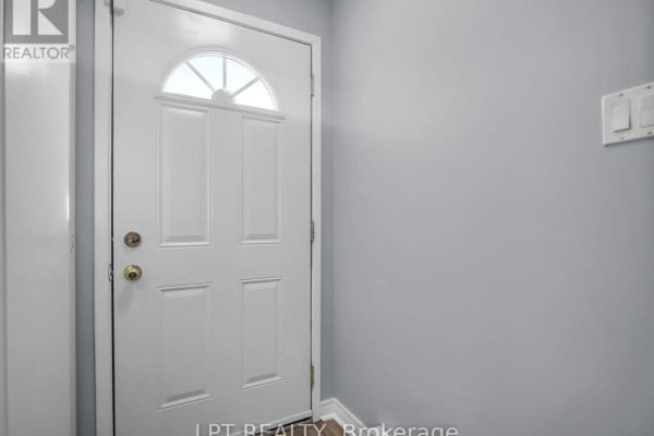Primary Bedroom - 100 - 51 Sholto Drive, London South, ON N6E2H9 Photo 3