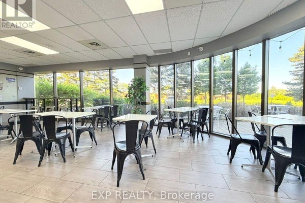 #100 - 700 Dorval Drive, Oakville, ON, photo 2