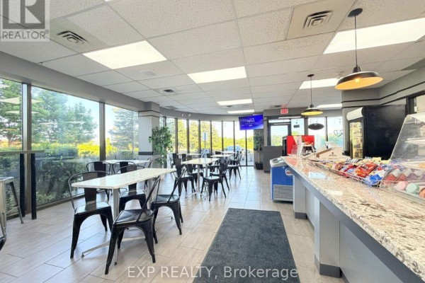 #100 - 700 Dorval Drive, Oakville, ON, photo 3