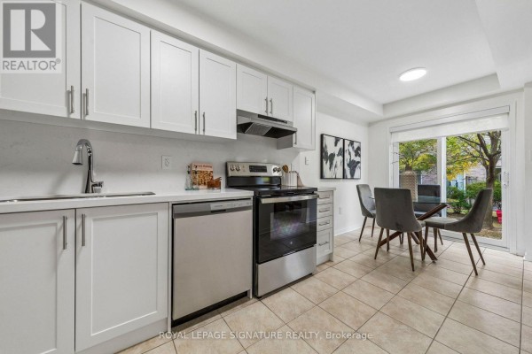 100 - 86 Joymar Drive, Mississauga, ON L5M7Z6 Photo 3