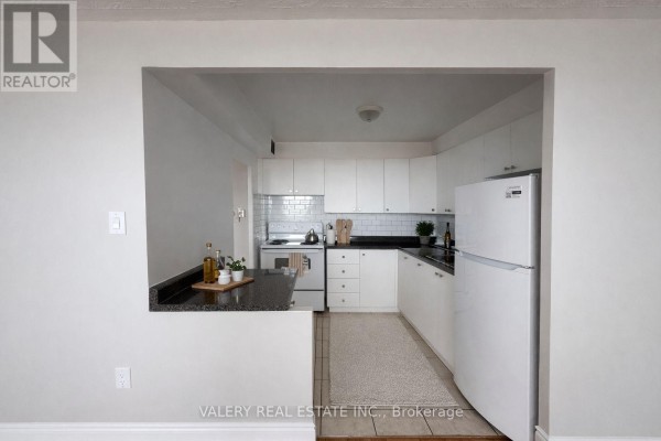 100 - 890 Jane Street, Toronto, ON, photo 3