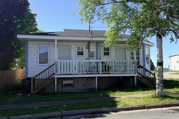 100-102 Henry Street Street, Sydney, NS B1N2H3 Photo 5