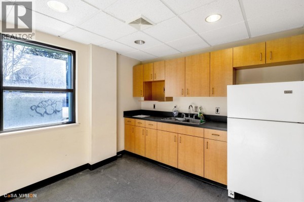 100 131 E Columbia Street, New Westminster, BC, photo 2