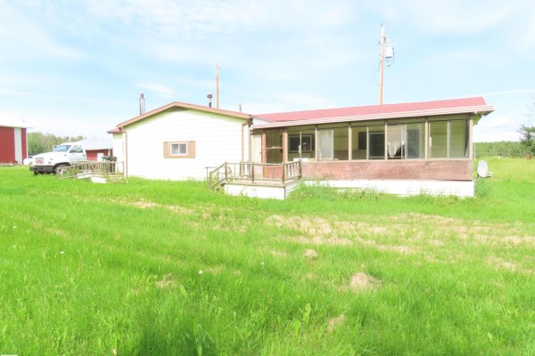 #100 56102 Rge Road 53, Rural Lac Ste  Anne County, AB, photo 2